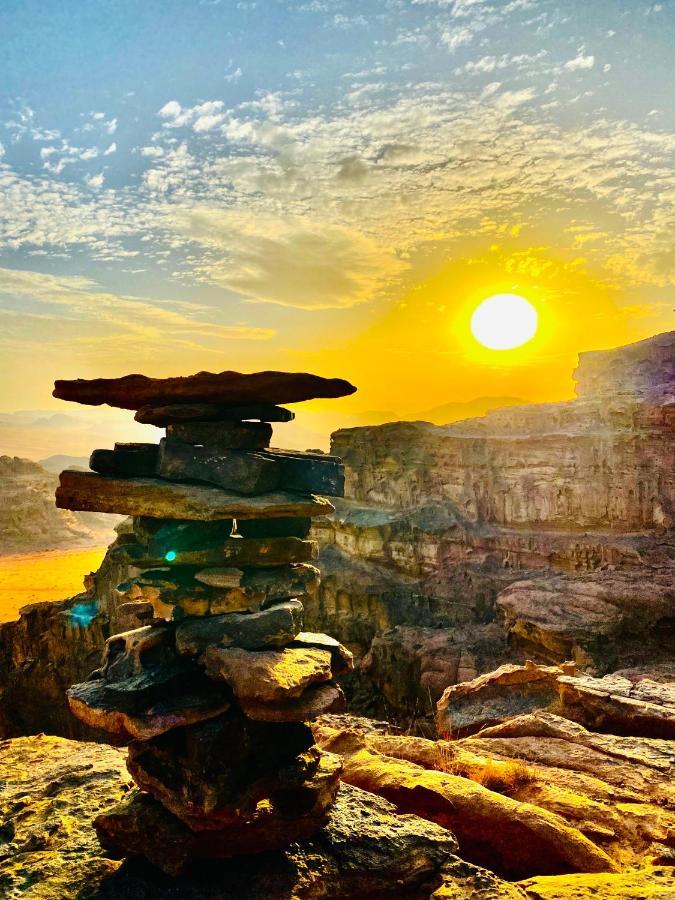 Wadi Rum Galaxy Camp Экстерьер фото
