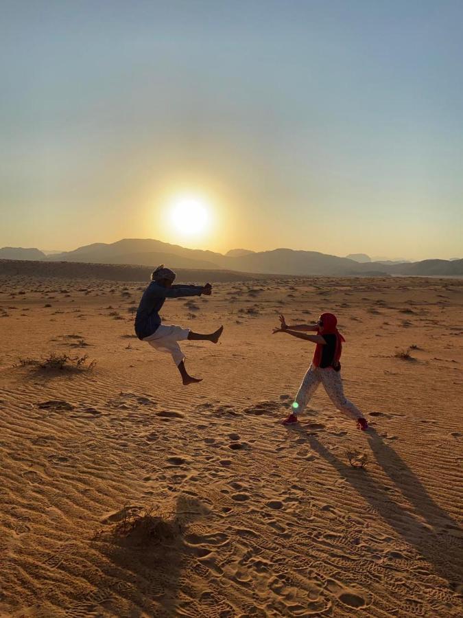Wadi Rum Galaxy Camp Экстерьер фото